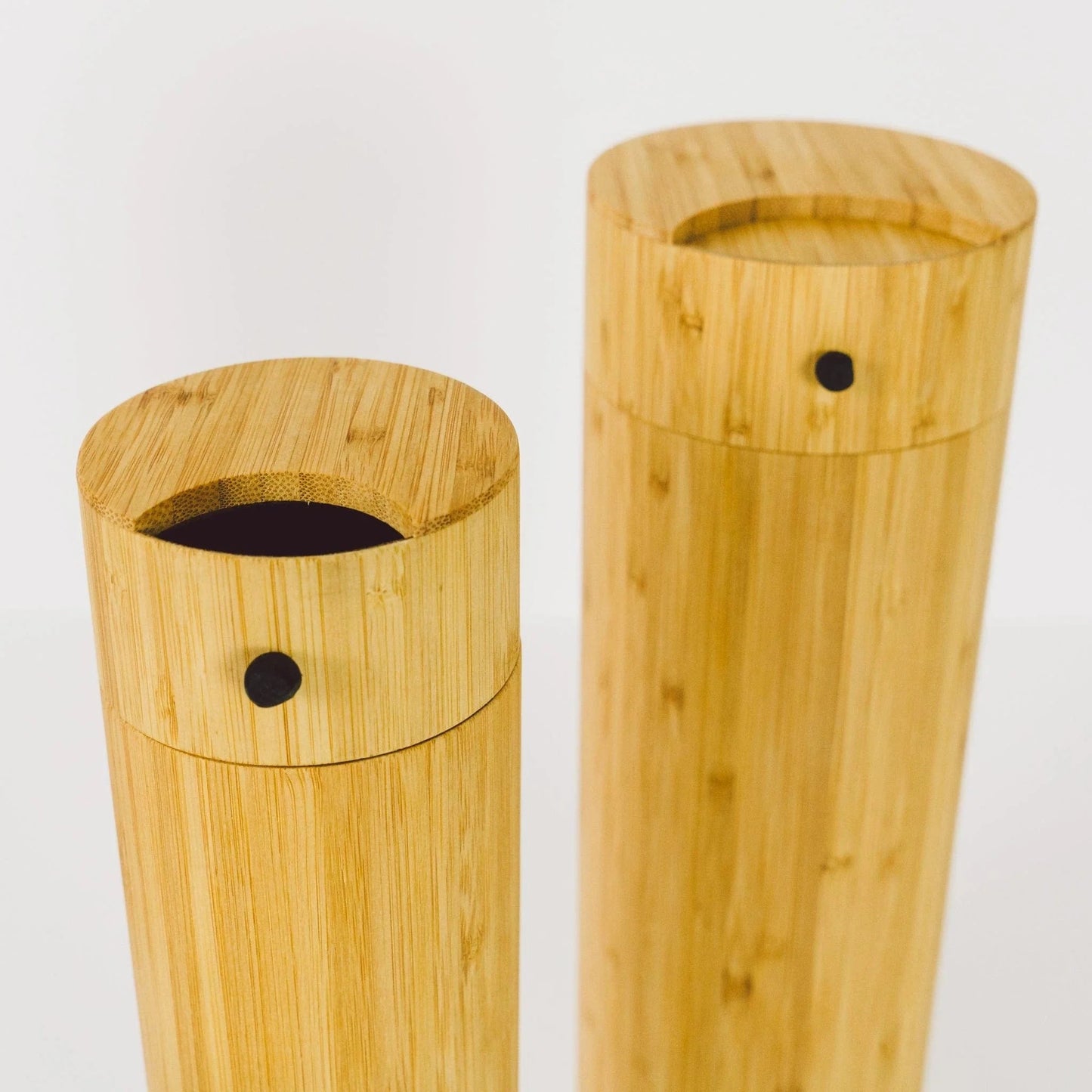 Eco Scattering Urn